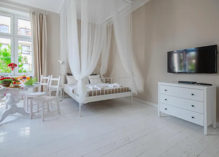 Riviera Residence Apartments